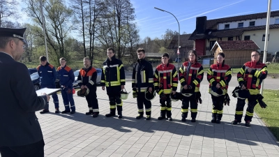 Prüflinge der Zwischenprüfung. (Bild: Christopher Hanauer)