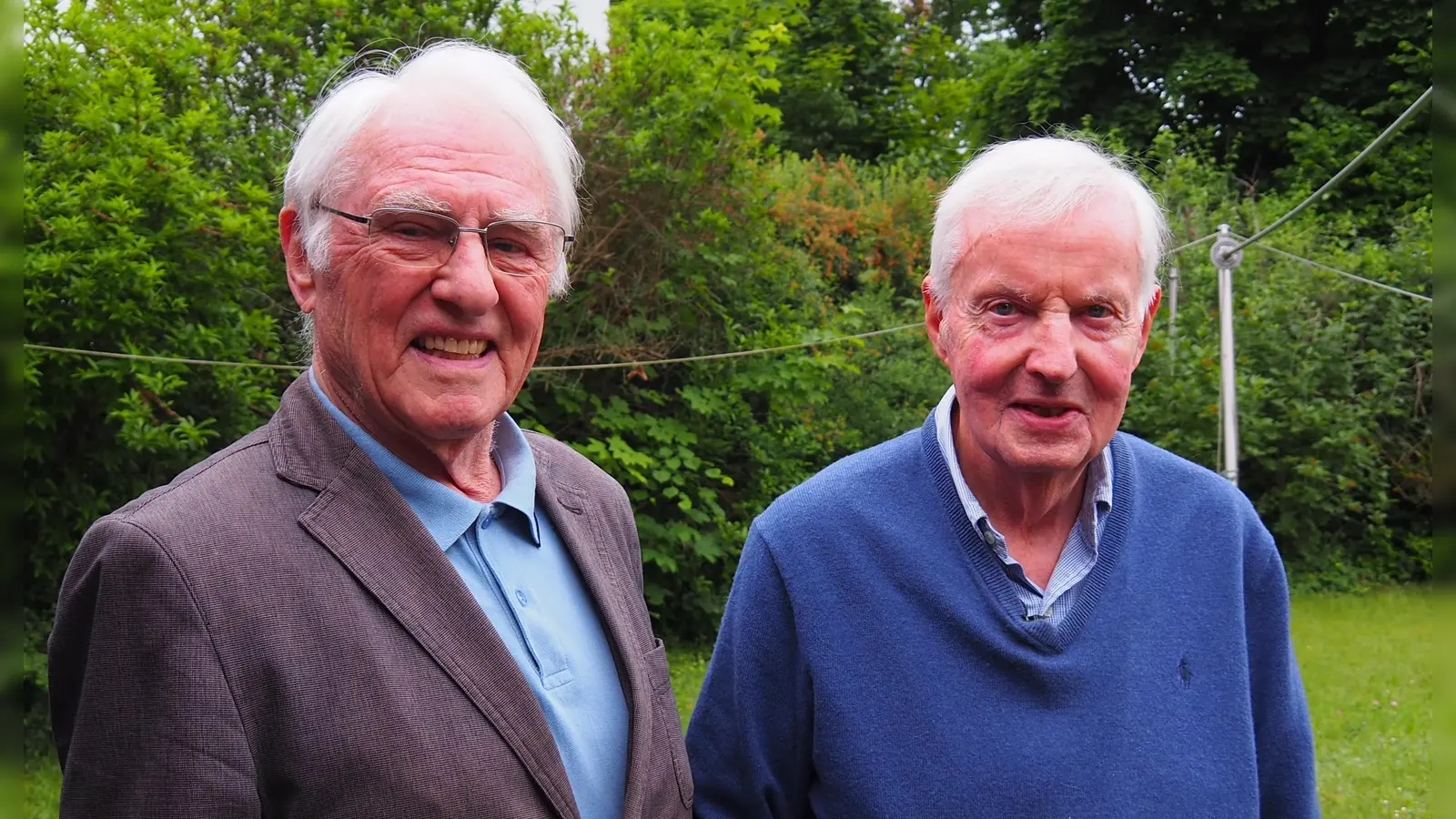 Freundeskreis-Sprecher Dr. Ehrenfried Lachmann begrüßte Professor Dr. Dietrich Lemke  (Bild: Siegfried Bühner)