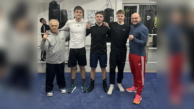 Von links: Trainer Achmed Göksu, Erik Propp, Daniel Belz, Xavier Hermann und Cheftrainer Ruslan Schönfeld. (Bild: Manuel Propp)