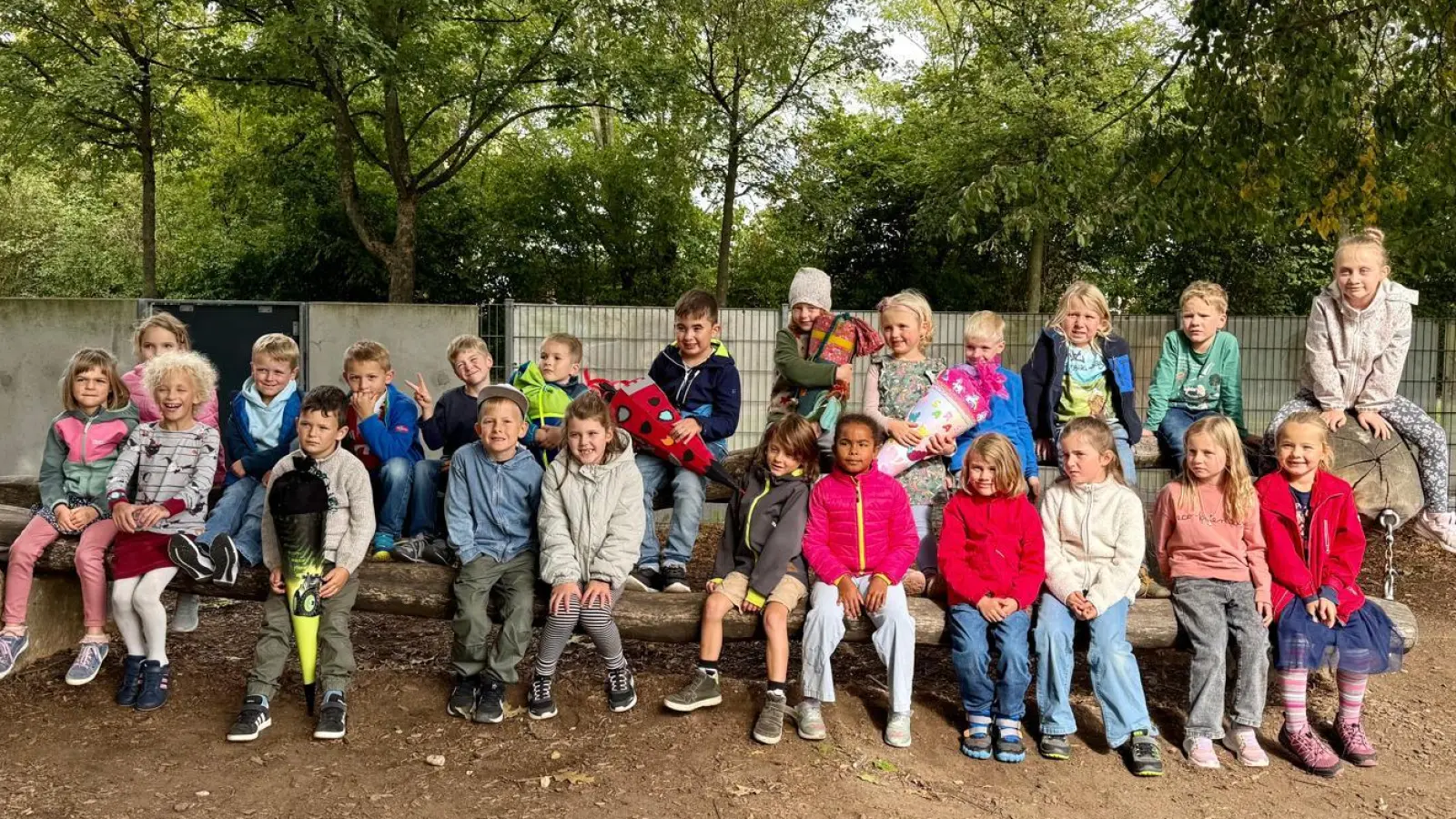 Montessorischule Amberg Erstklässler (Bild: Christine Lottner)