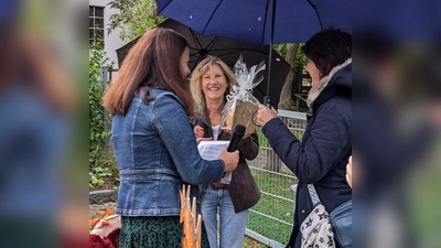 Viele Dankesworte bei der Verabschiedung von Sonja Rojer (Bild: Johannes Schenkel)