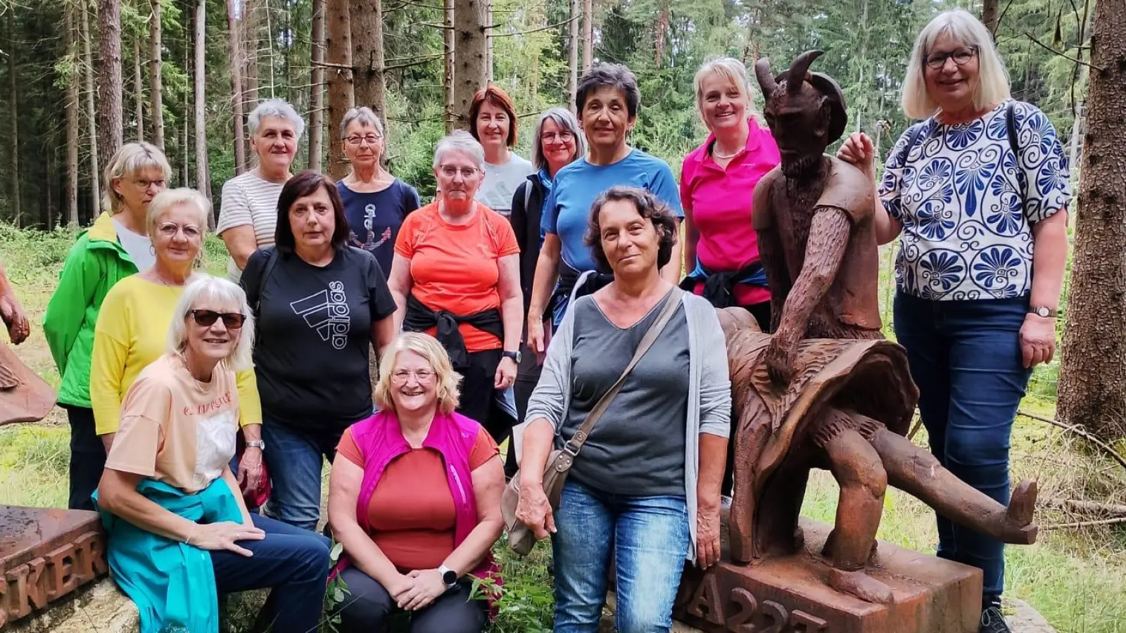 Tanzacker in Pertolzhofen (Bild: Maria Six)