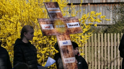 Letzte Station im Pfarrgarten (Bild: Markus Suttner)