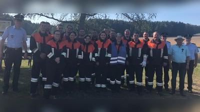 Die beiden Löschgruppen der FFW Bühl von Stufe Bronze bis Bronze Ü40. (Bild: Christian Dummer )