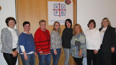 (v.Li.): Christa Münster, Regina Leonhard, Petra Birner, Johanna Schertl, Petra Weiß, Brenda Wild, Christine Ratzke, Kerstin Aufschneider. (Bild: Christa Münster)