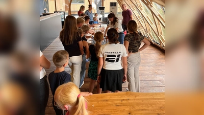 Pizza und Kino war beim Ferienprogramm angesagt. (Bild: Bild: Elfi Gierlinger)