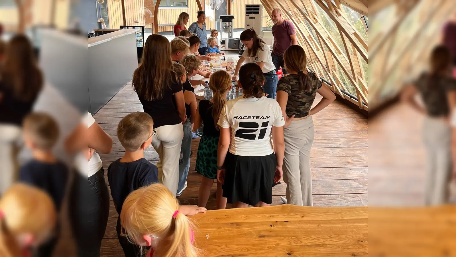 Pizza und Kino war beim Ferienprogramm angesagt. (Bild: Bild: Elfi Gierlinger)