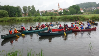 Die Kids auf der Naab Richtung Köblitz (Bild: Hans-Jürgen Rudnik)