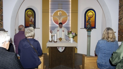 In der St. Anna-Kapelle in Gebhardsreuth feierte man das Patrozinium. (Bild: Max Striegl)