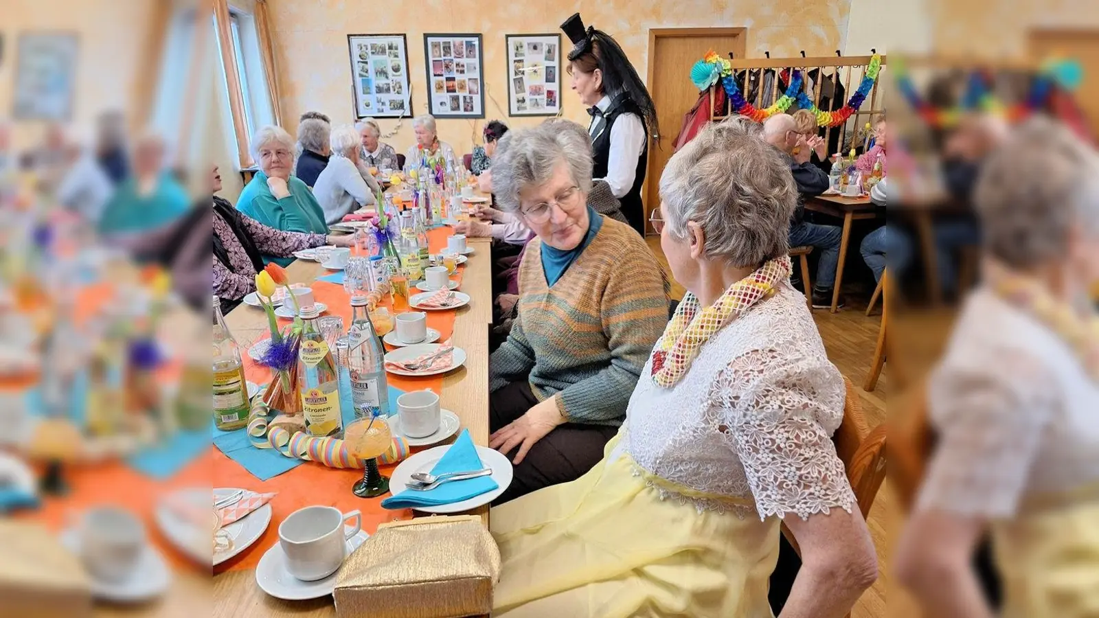 Lustiger Seniorennachmittag mit Liedern und vorgetragenen Sketchen (bjo) (Bild: Johann Bauer)