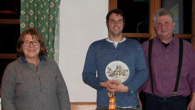 Von links Mathilde Müllner, Philipp Glaab, Herbert Schmid. (Bild: Sebastian Flaschel, Fotogruppe der Naturfreunde: Sebastian Flaschel)