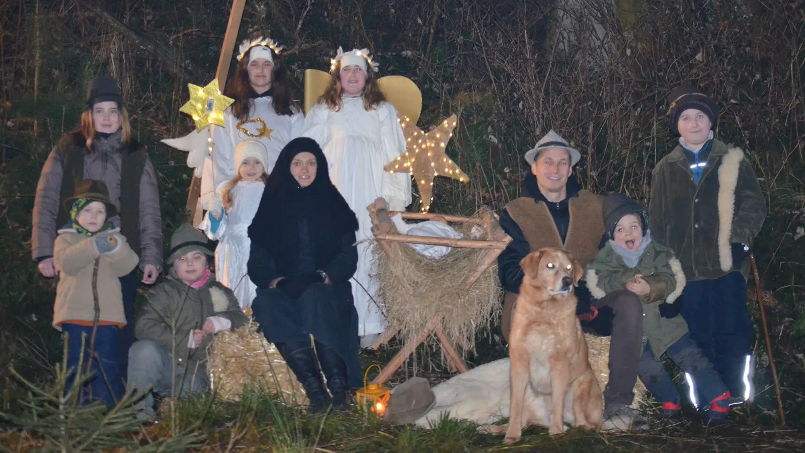 Die Akteure des Krippenspiels. (Bild: Marie Walther)