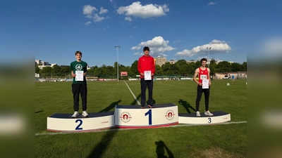 Lukas Rosner gewinnt den Dreisprung (Bild: Rosner)