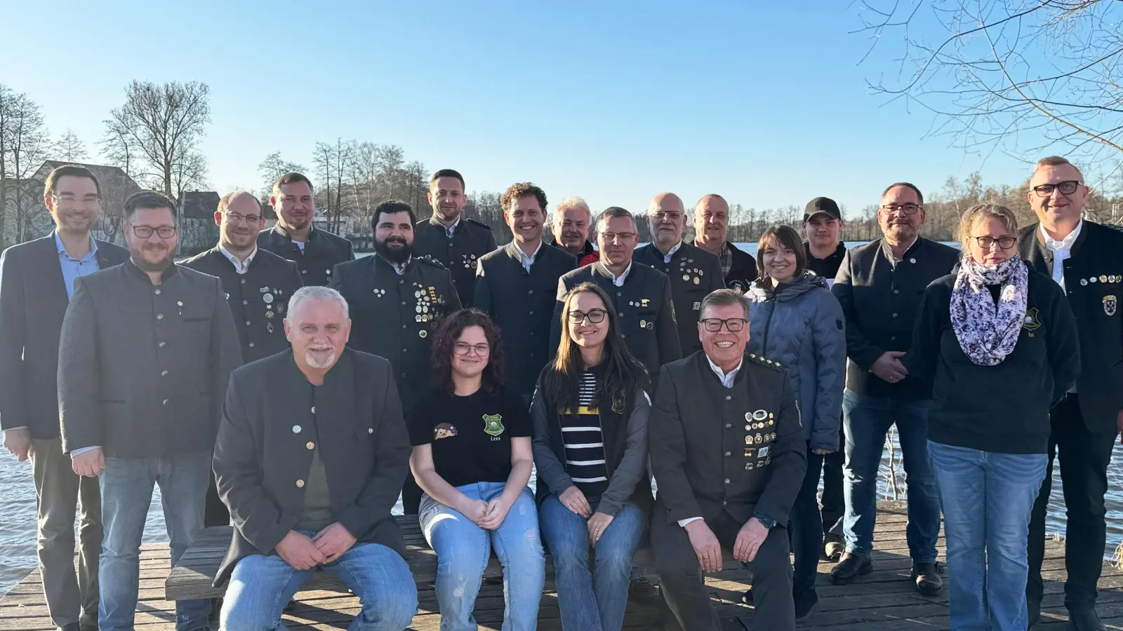 Strahlende Gesichter der Geehrten bei der JHV der SSG Weiherhammer am Beckenweiher in Weiherhammer (Bild: Melanie Oppitz)