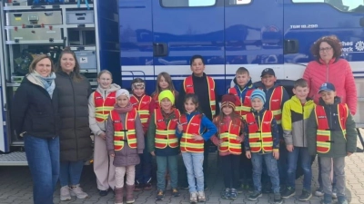 Ein erlebnisreicher Nachmittag liegt hinter der Kinderfeuerwehr Kulz: (Bild: Annalena Schauer)