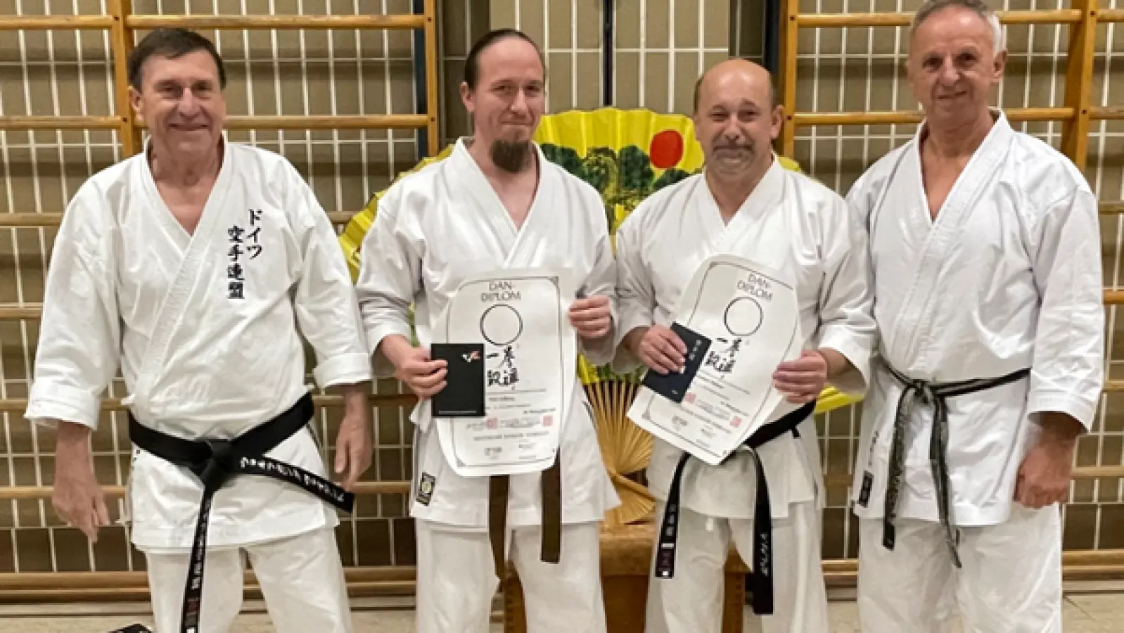 Links Präsident Weigert, F. Selleng, M. Plößner, Helmut Körber (Bild: Werner Brüchner)