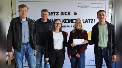 v.l.n.r.: Ralf Volkert (SURO2030), Martin Kunert (SURO2030), Sinah Mönch (CJD), Jutta Mändl-Hackl (CJD) und Christian Koch (SURO2030)  (Bild: Christian Koch)