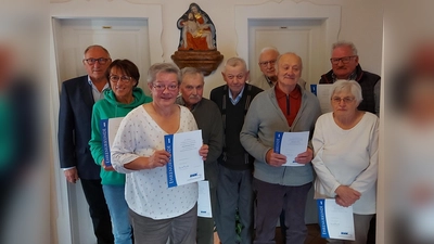 Der VdK Wildenau ehrte in seiner Jahreshauptversammlung Mitglieder für ihre langjährige Treue.  (Bild: Katrin Moschko/exb)