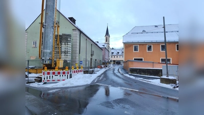Blick in den ab 19. Februar kurzzeitig gesperrten Straßenabschnitt (Bild: Josef Köstler/Stadt Tirschenreuth)