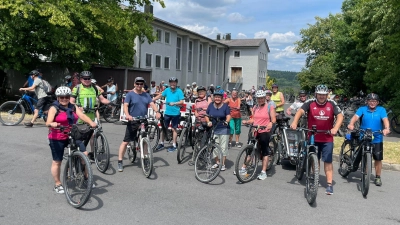 Im Bild einige Teilnehmer an der Radwallfahrt aus der Pfarreiengemeinschaft Bärnau-Hohenthan-Schwarzenbach. (Bild: Theresa Etterer )