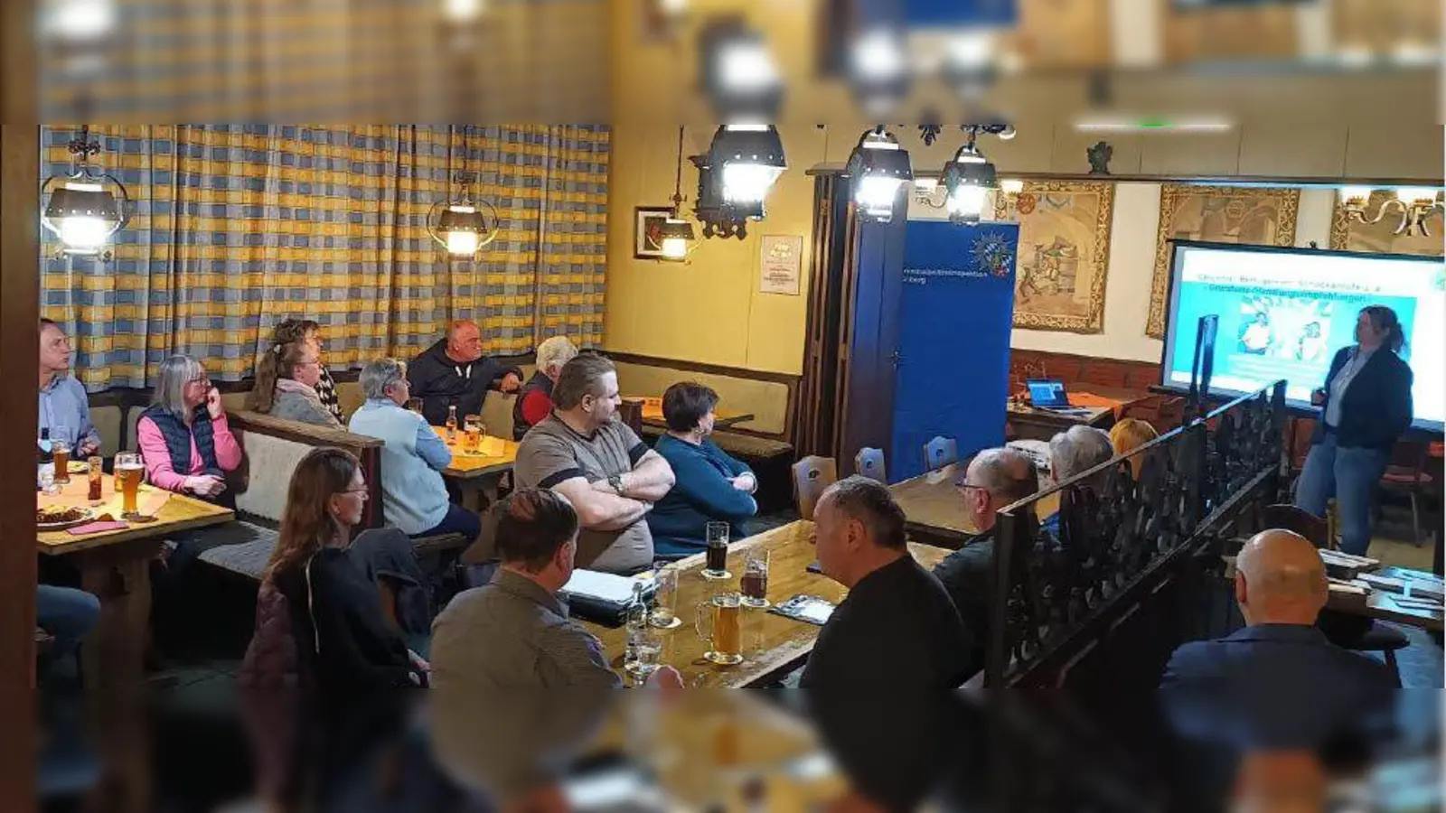 Kostenlose Informationsveranstaltung der Kripo Amberg im Gasthof Haberl. (Bild: Jürgen Ries)