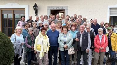 Gruppenbild Überraschungsfahrt (Bild: Gerhard Weber)