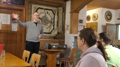 Der Referent Jörg Fischer. (Bild: Jürgen Rösch)