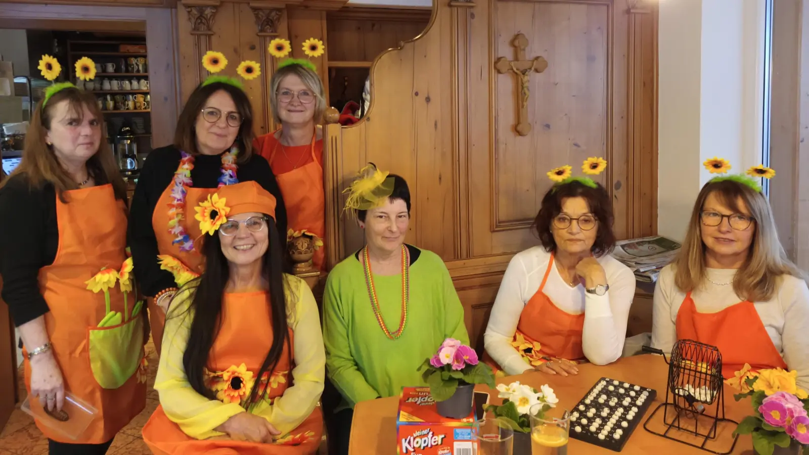 Nicole Herrmann, Heike Herbst, Gerda Stollner, Jana Kontny, Margit Götz, Anita Utz, Petra Danhauser (Bild: Gerda Stollner)