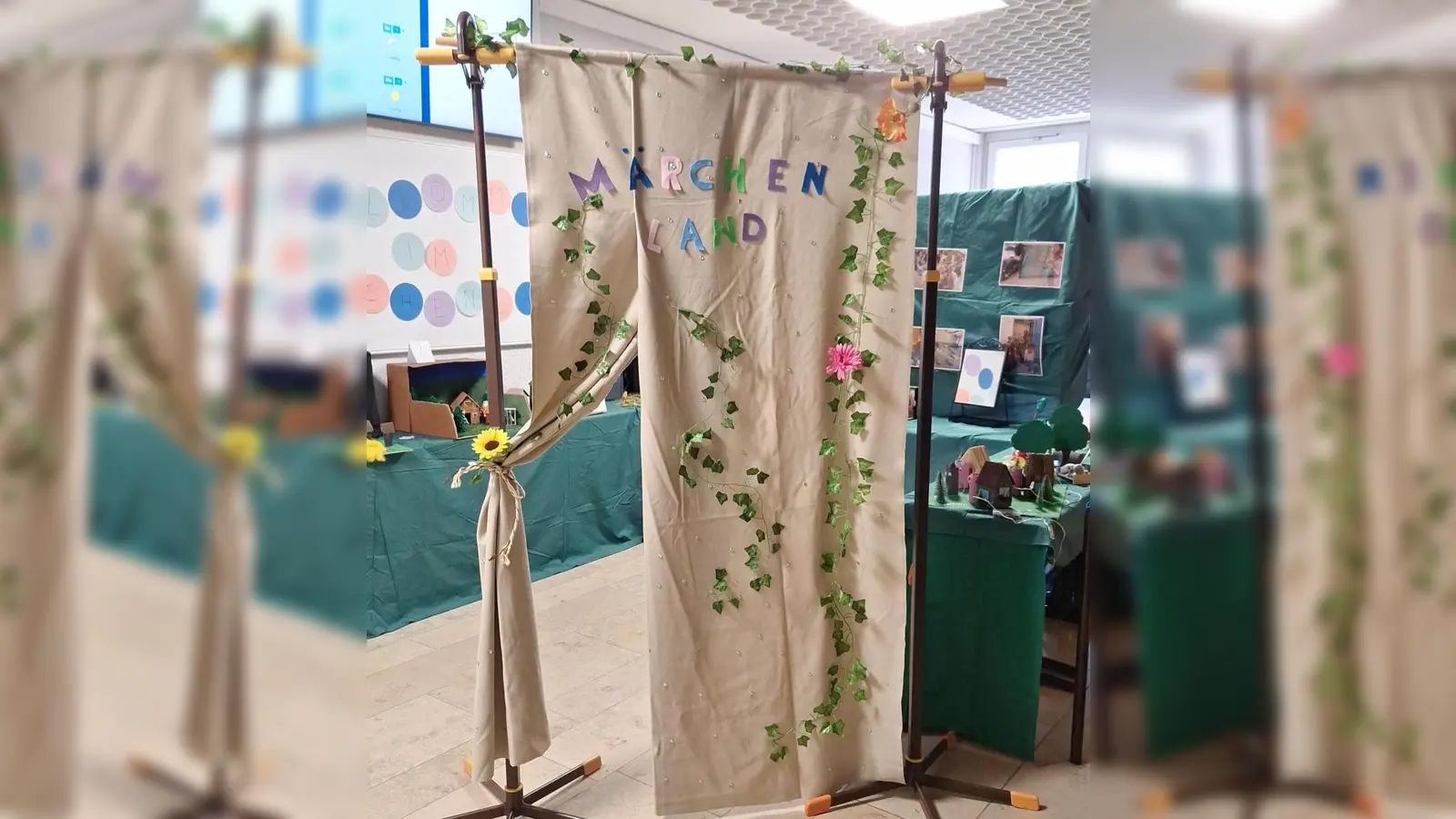 Herzlich Willkommen im Märchenland - Bereich Kinderpflege  (Bild: Maria Ahlemeyer)