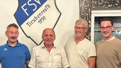 Die neue Vorstandschaft: von links Kassier Matthias Fräde, 1. Vorstand Harald Bader, Schriftführer Michael Voith, 2. Bürgermeister Sebastian Rosnitschek. Es fehlt 2. Vorstand Mario Näumler. (Bild: Herbert Sladky)