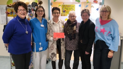 : v.l. Renate Dümmler Vorsitzende Margit Meier und Stellvertreterin Dr. Birgit Prey; Gisela Völlger; Monika Kick; Bettina Moser. (Bild: Sandra Dietl )