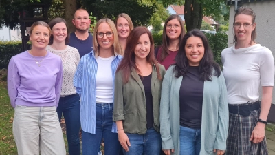 Vorstand des Fördervereins „Zukunftskinder Neukirchen” von links Liane Renner, Kerstin Pilhofer, Christian Link, Jana Pilhofer, Nadja Skotner, Bettina Witschel, Miriam Hering, Bianca Löhler, Michaela Wanek (Bild: Linda Götz)