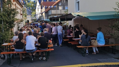 Die Neustädter Lindenstraße rund um den historischen Backofen. (Bild: Helmut Fukerider)