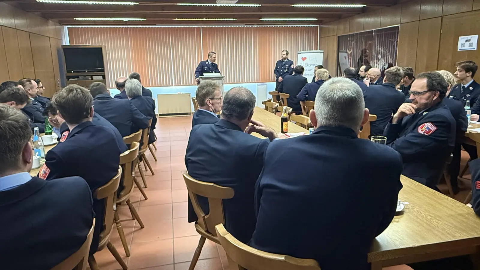 Foto aus der Dienstversammlung der FF Schirmitz. (Bild: Florian Zirngibl)