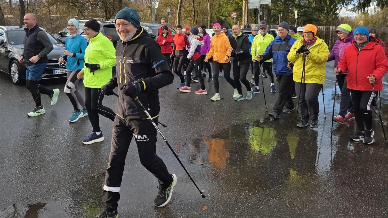 Trainingsstart (Bild: Roland Paulus)