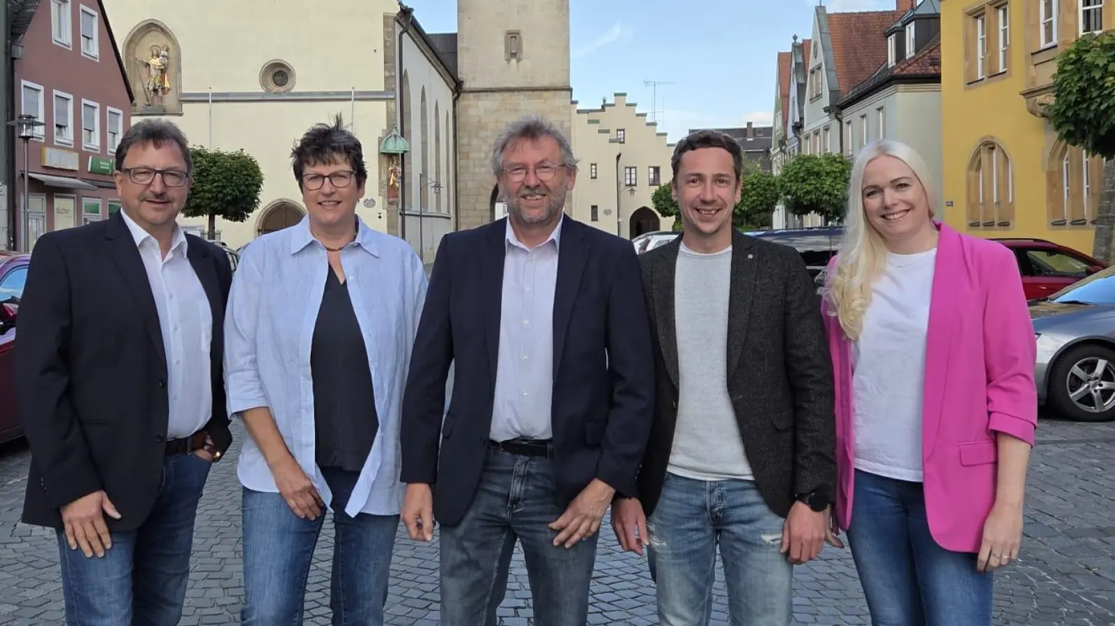 Die neugewählte Vorstandschaft der Freien Wähler. Von links: Michael Zapf, Ute Barde, Hermann Schraml, Philipp Lippert und Daniela Wild. (Bild: Daniela Wild)