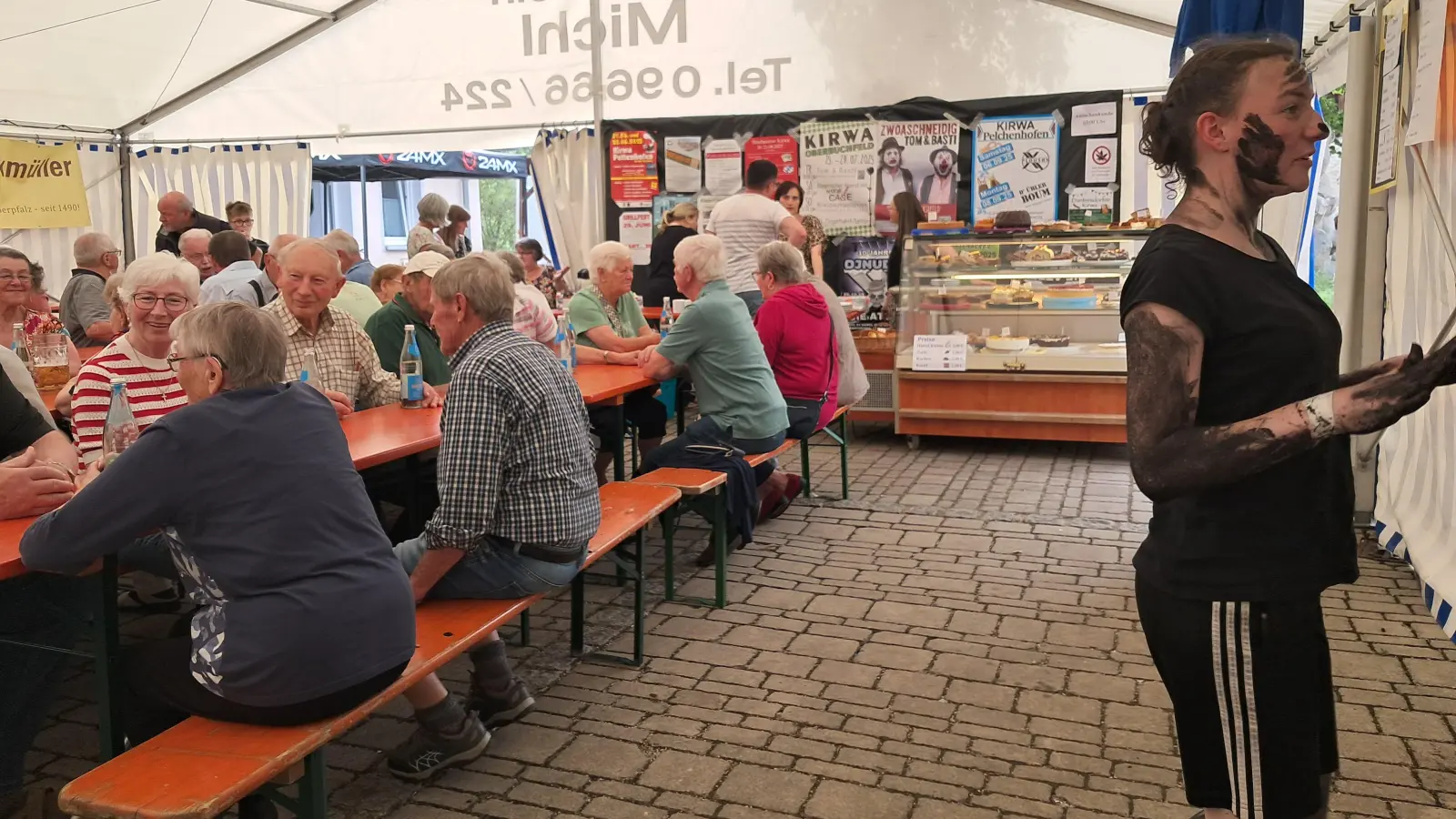 Utzenhofener Seniorentreffen am Kirwamontag (Bild: Irmgard Scharl)