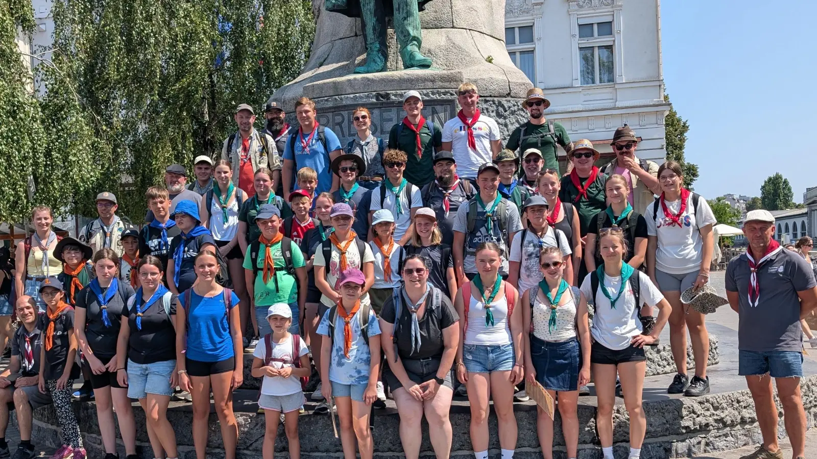 Gruppenbild vom Stammeslager in Slowenien. (Bild: Laura Braun)
