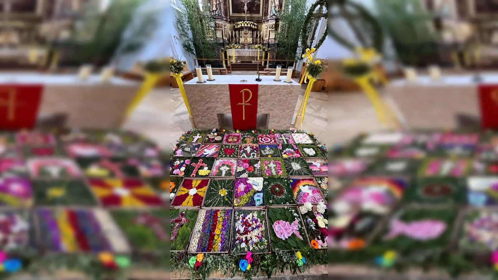 Blumenteppich im Pizzakarton. (Bild: Irene Klier )