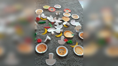 Erstaunlich wie wunderbar und fast echt die Kinder unter Anleitung die „Gaben“ bastelten. (Bild: Maria Schatz)