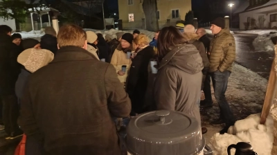 Veranstaltung Feuer und Flamme der w Edelsfelder Wählergemeinschaft Unsere Gemeinde (Bild: Anita Beyerlein)