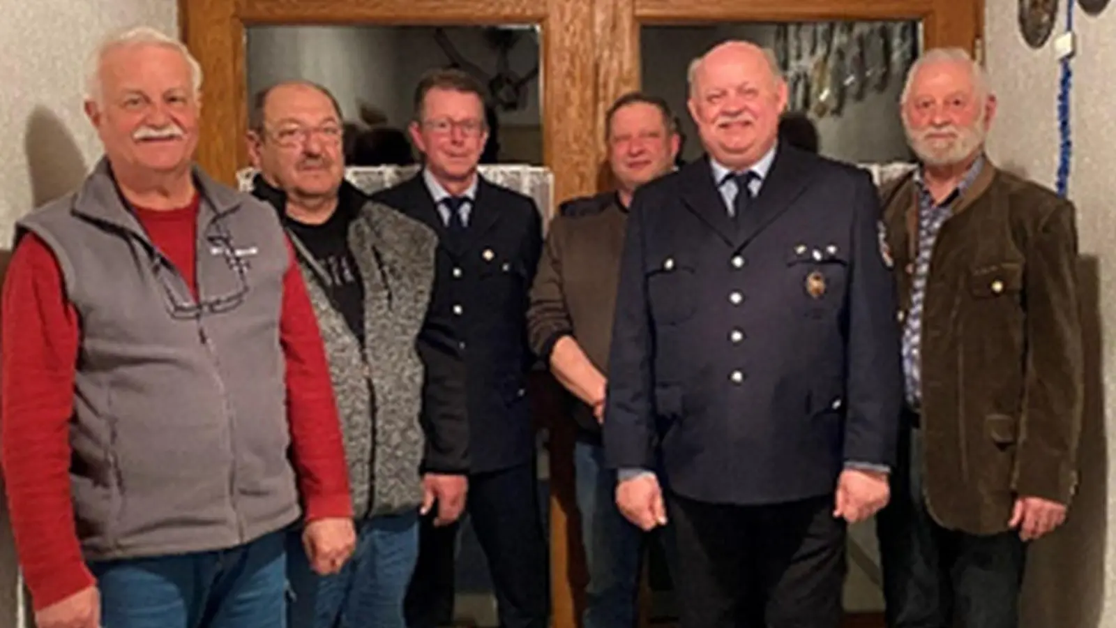 Von links: Karl Oswald Reger, Gerhard Kuchler, Gerald Bauer, Dirk Mewes, Andreas Voit, Günther Pöllmann. (Bild: Christina Ries)