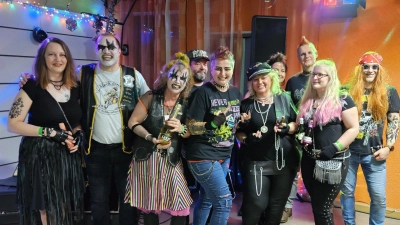 Die Sieger der Maskenprämierung „ Rocker und Punker „ (Bild: Uwe Salfer)