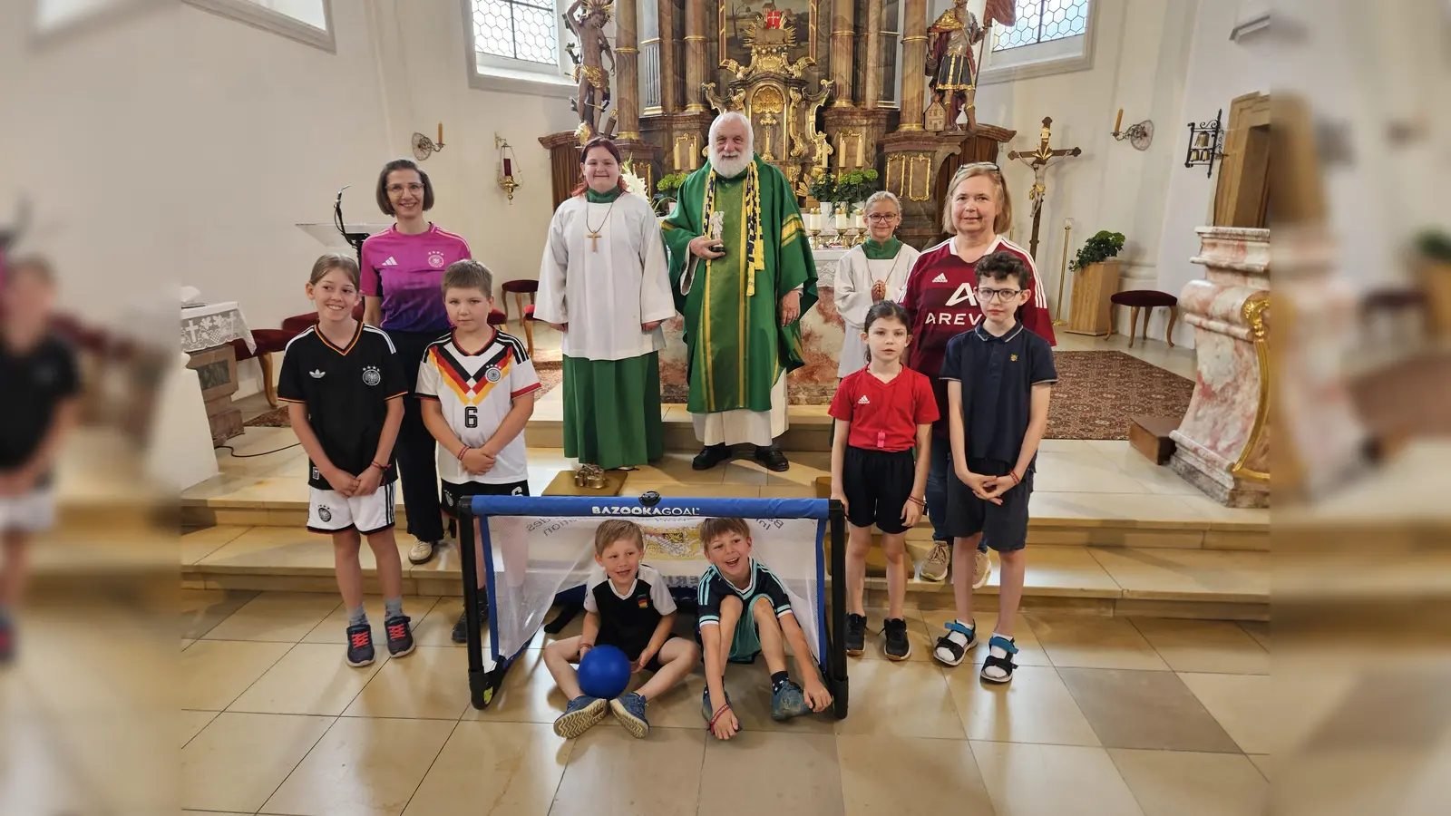 Mitwirkende Kinder (von links): Lara Müller, Max Gebhardt, Finn Lehner, Dominik Müller, Anna und Leonhard Koppmann. (Bild: Martin Koppmann)
