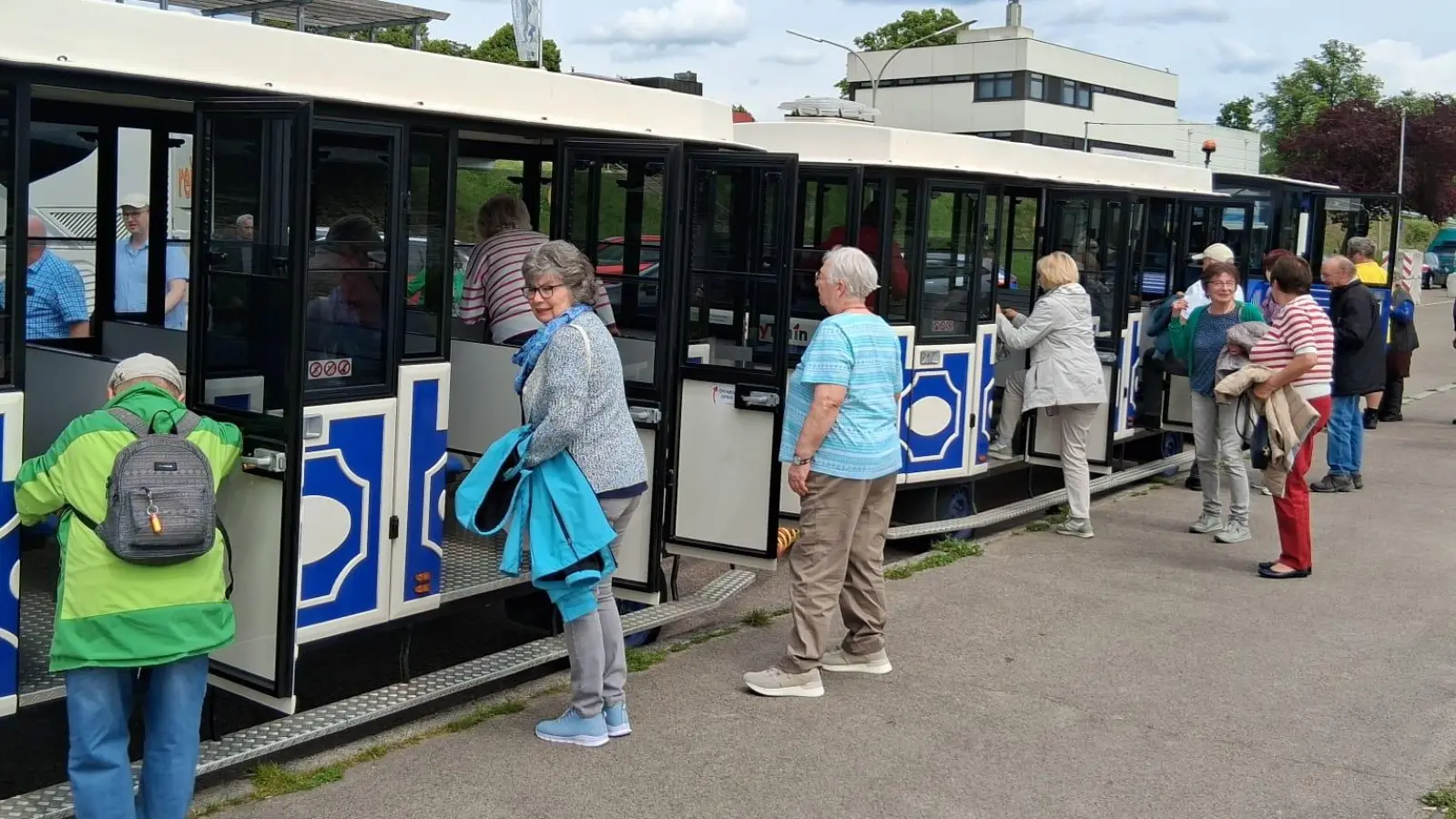 Fahrt mit der König-Ludwig-Bahn zur Befreihungshalle Kehlheim (Bild: Irene Zeller)
