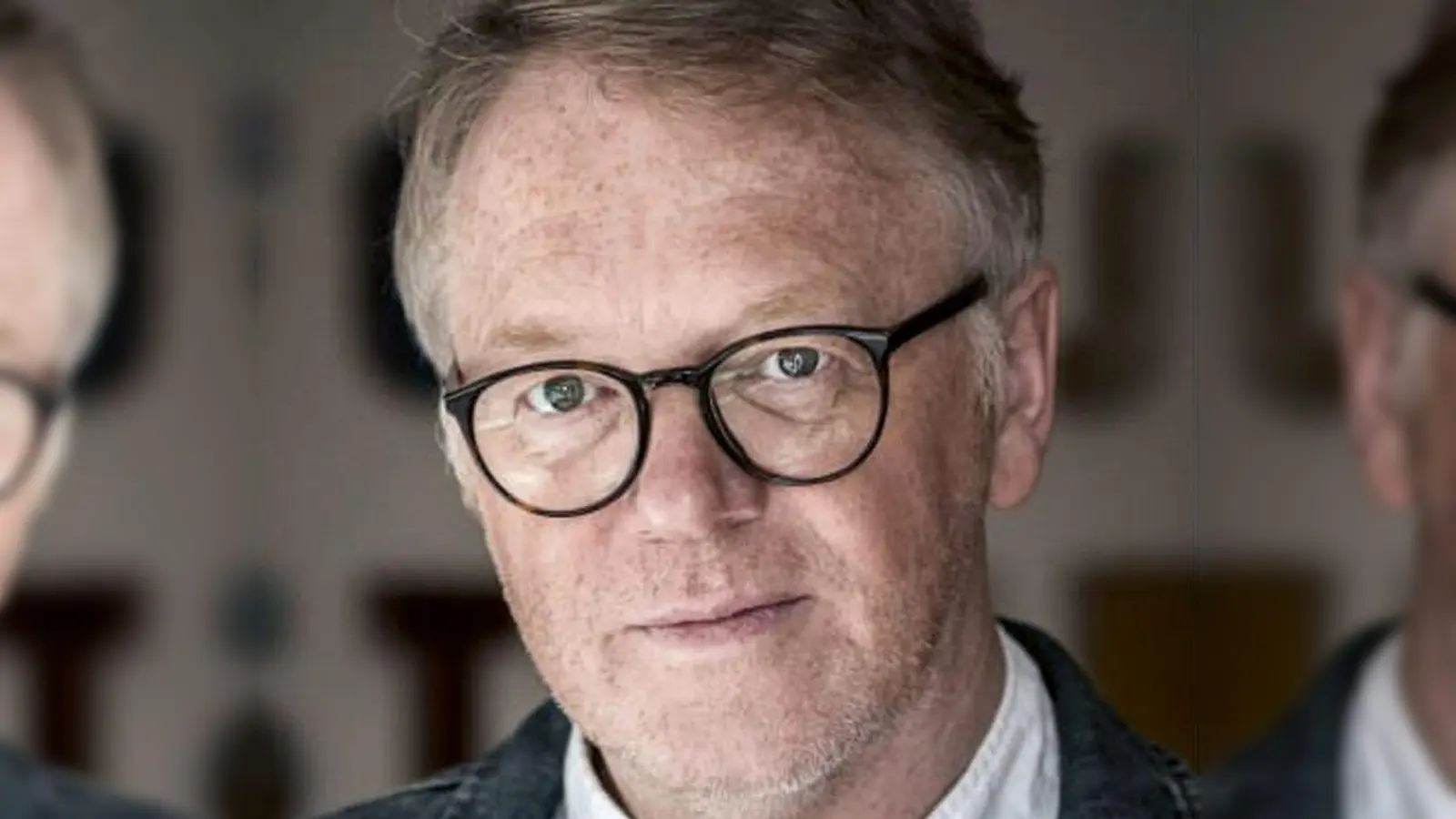 Uwe Birnstein referiert über Leonard Cohen. (Bild: Maren Kolf)