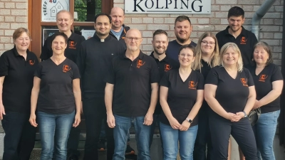 Die neue Vorstandschaft der Kolpingsfamilie Ursensollen  (Bild: Alexander Brunner)