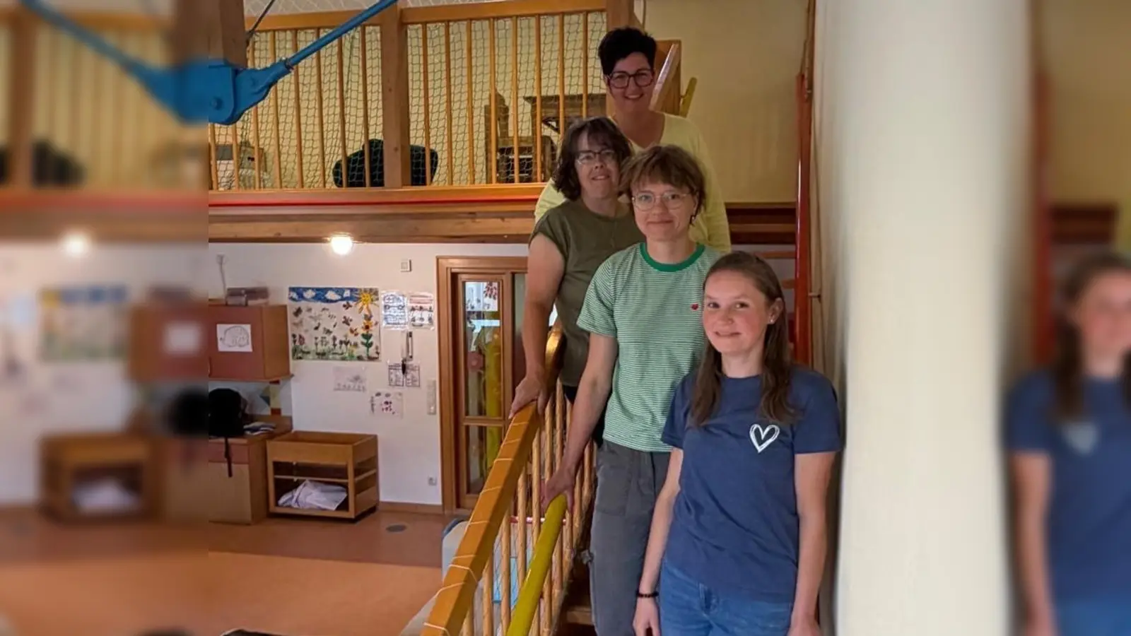 Empore für 2 Gruppen, großartige Leistung des Kindergartenfördervereins (Bild: Gisela Kuhbandner)