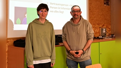 Die beiden Referenten von BayernLab Nabburg Frau Anja Plonner und Herr Reinhart Greiner (Bild: Michael Welnhofer)