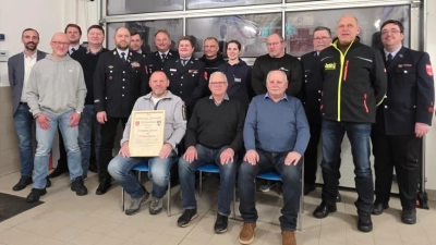 Feuerwehr Burgtreswitz Ehrungen. (Bild: Held Karin)